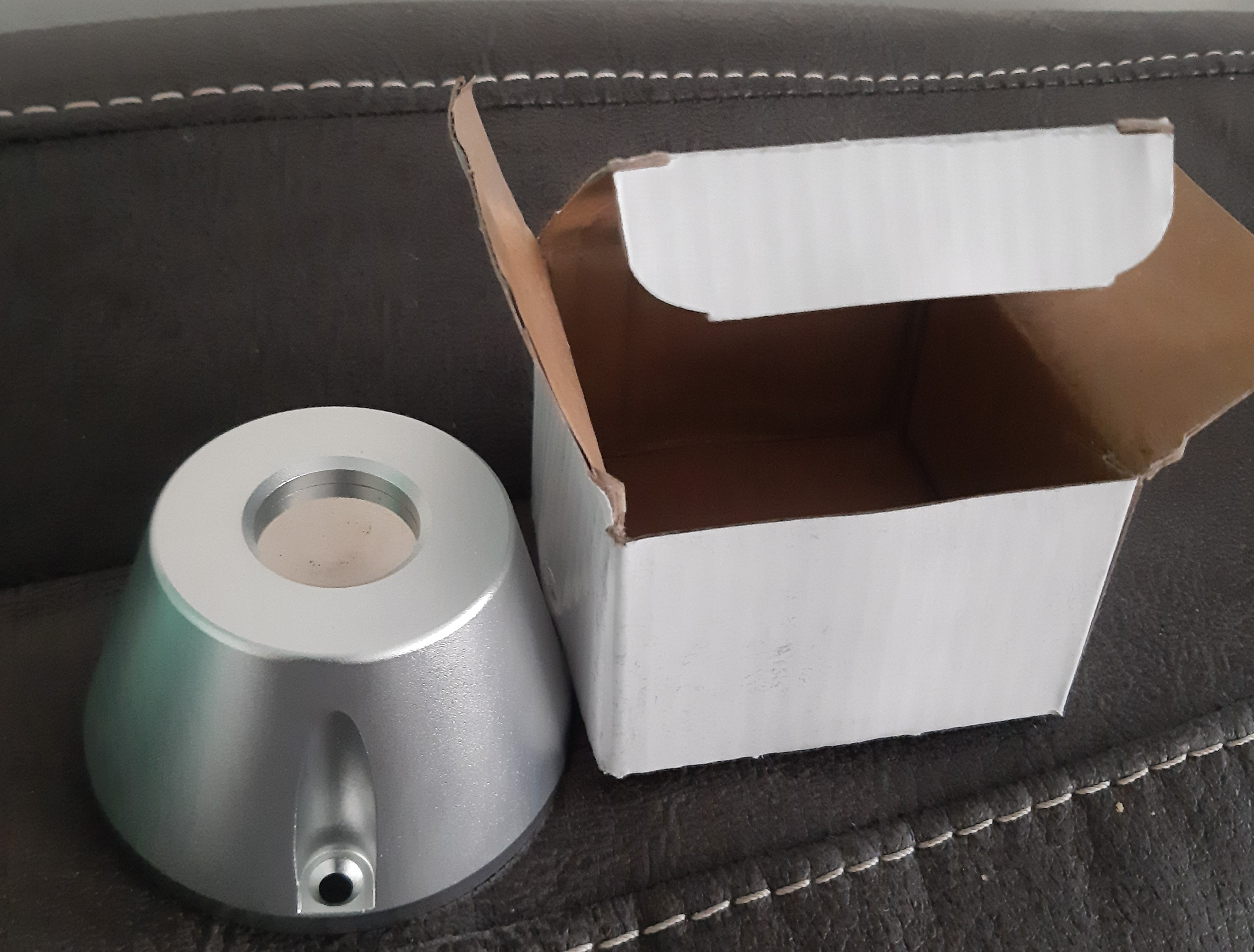 Magnetic Detacher gallery image